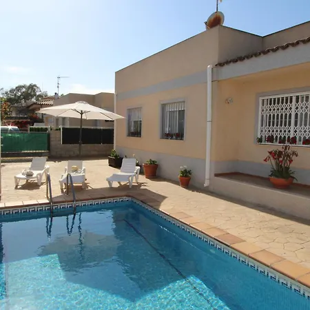 Holiday home Casa Cerca Del Mar Con Piscina Privada, Wifi Gratis, Aire Acondicionado Opcional, Admite Mascotas - Es-184-43 Riumar